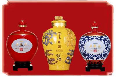 淮北相山区烟酒回收五粮液各种摆件.jpg